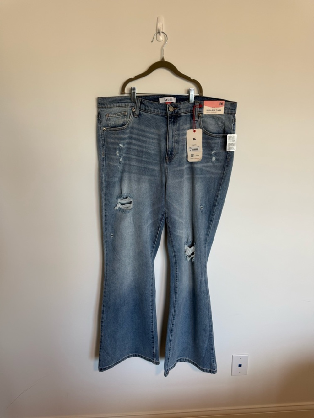 NWT ARULA Light Blue Distressed High Rise Flare Jeans